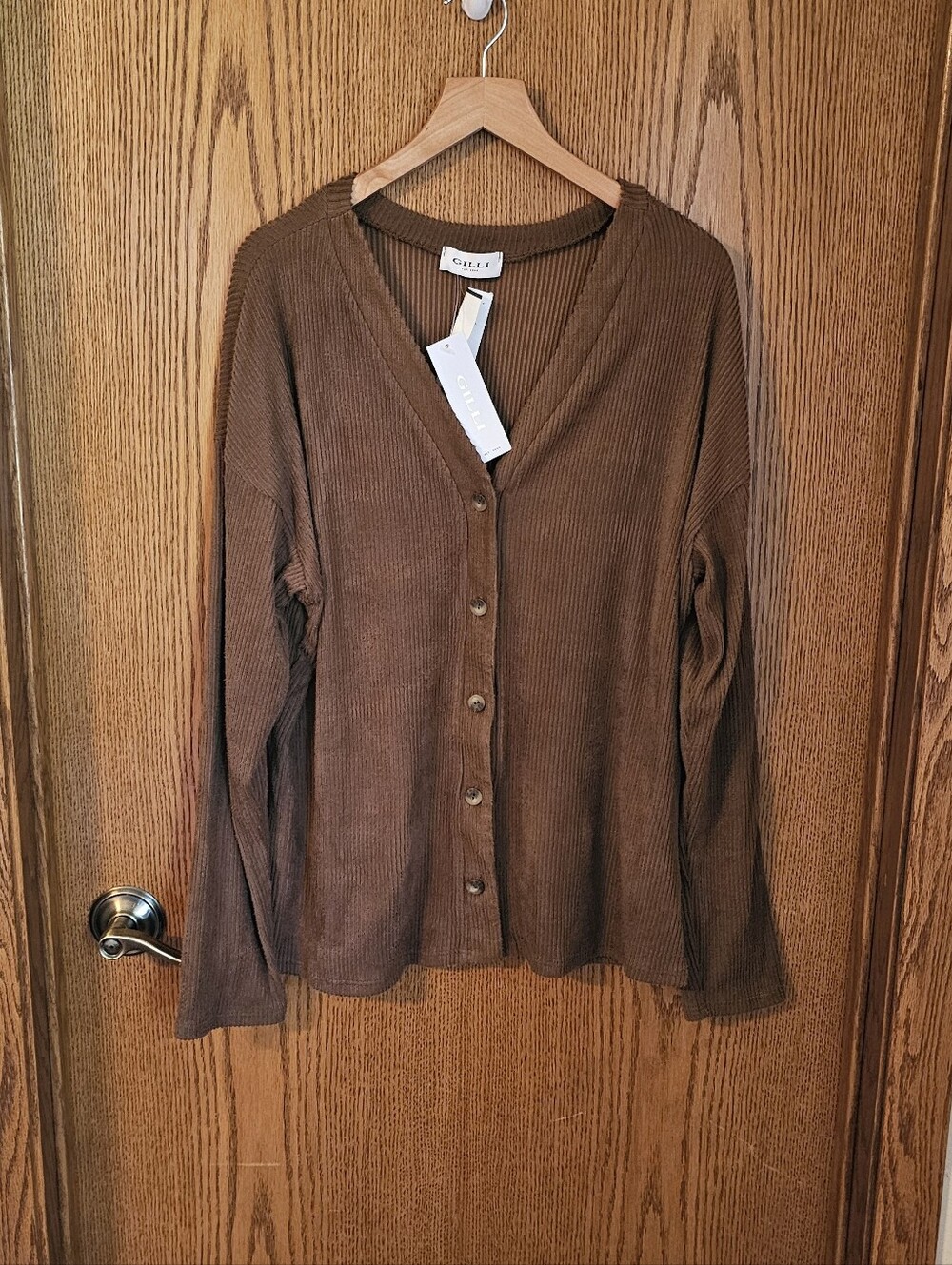 Gilli Brown Ribbed Button-Front Top